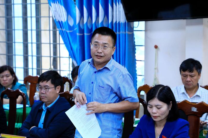 Phó Giám đốc Sở Nông nghiệp và Môi trường Lâm Đồng Lê Quang Dần hướng dẫn triển khai các hợp phần của chương trình MTQG tại Quảng Sơn