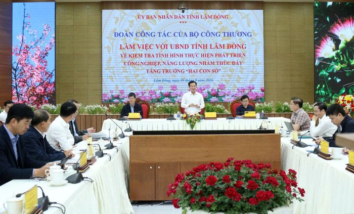 Quang cảnh buổi làm việc của Đoàn công tác Bộ Công thương tại Lâm Đồng