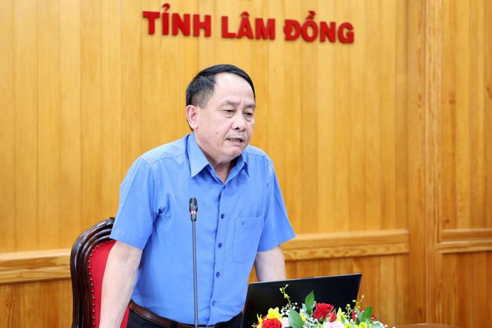 Phó Giám đốc Sở Y tế Lâm Đồng Trịnh Văn Quyết phát biểu tại hội thảo