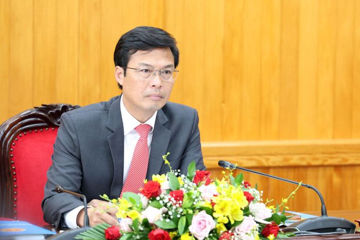Tỉnh ủy viên, Phó Chủ tịch UBND tỉnh Đinh Văn Tuấn chủ trì tại điểm cầu Lâm Đồng