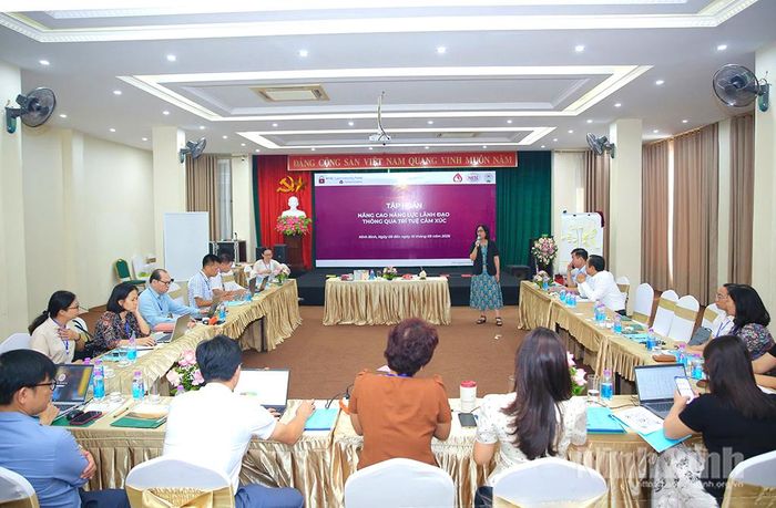 Quang cảnh lớp tập huấn.