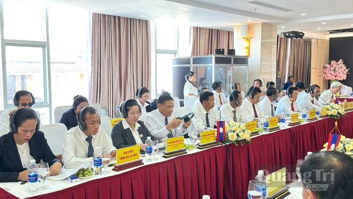 Đại biểu tham dự hội đàm - Ảnh: N.L