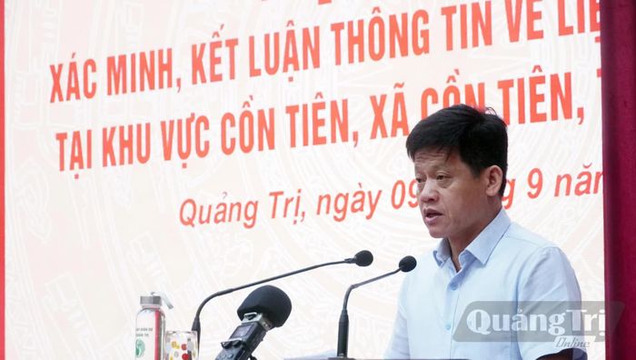 Đồng chí Lê Văn Bảo, Phó Chủ tịch UBND tỉnh, Trưởng ban Chỉ đạo tìm kiếm, quy tập và xác định danh tính hài cốt liệt sĩ tỉnh phát biểu tại hội thảo - Ảnh: N.M