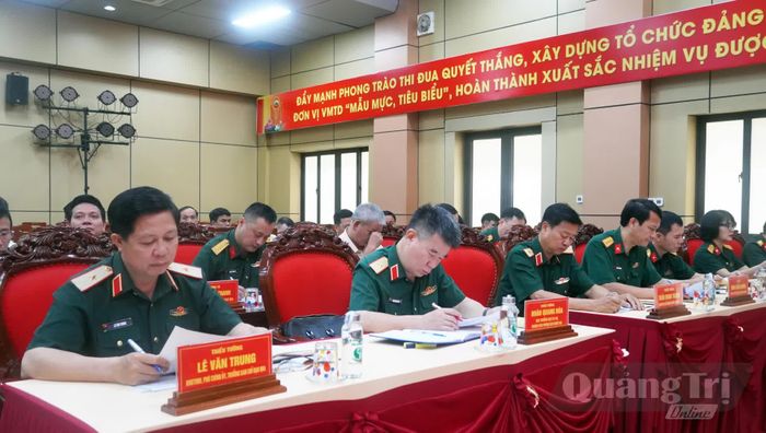 Các đại biểu dự hội thảo - Ảnh: N.M