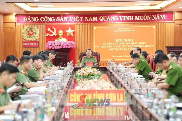 Đảng bộ Công an tỉnh tổ chức hội nghị nghiên cứu, học tập, quán triệt và triển khai thực hiện một số nghị quyết, chỉ thị của Bộ Chính trị.