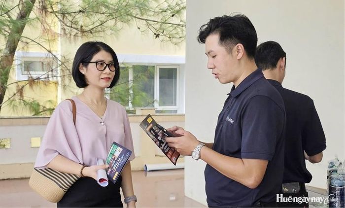 Đại diện Công ty TNHH Du lịch Bến Thành - Phú Xuân chia sẻ khó khăn về thời điểm xuất hóa đơn.