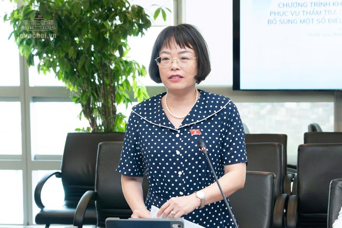 Phó Chủ nhiệm Ủy ban Khoa học, Công nghệ và Môi trường Nguyễn Thị Mai Phương phát biểu. Ảnh: quochoi.vn