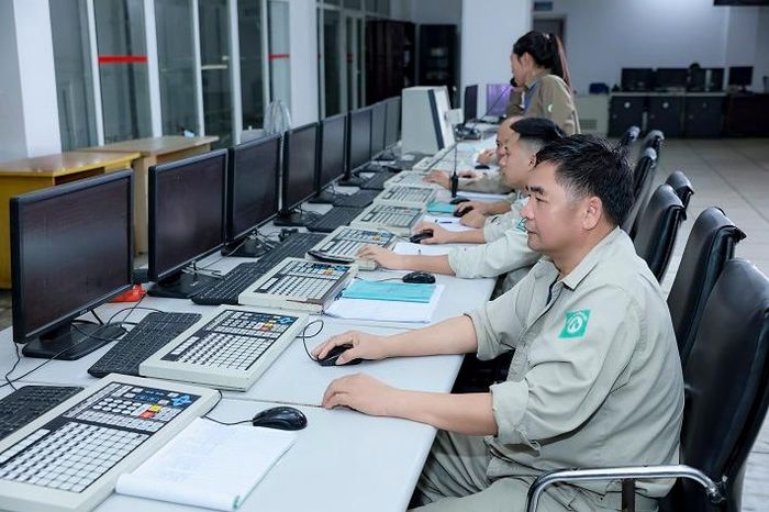 Tại Đạm Hà Bắc, các thông số vận hành được theo dõi thường xuyên trong từng ca sản xuất để kịp thời phát hiện bất thường và kiểm soát tiêu hao năng lượng