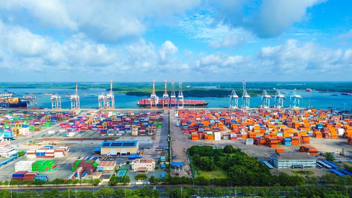 Khu vực bến chung của CMIT và TCTT.