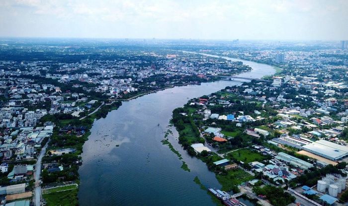 Dự án xây dựng đường ven sông Sài Gòn dài 7,4km đang trong quá trình giải phóng mặt bằng.