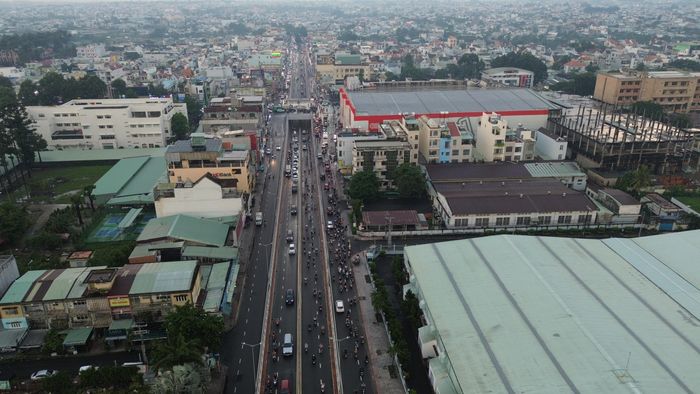 Một đoạn đường Đồng Khởi.