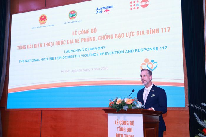 Ông Matt Jackson, Trưởng Đại diện UNFPA tại Việt Nam phát biểu chào mừng. Ảnh: BTC