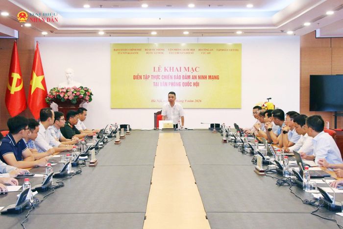 Khai mạc diễn tập thực chiến bảo đảm an ninh mạng tại Văn phòng Quốc hội. Ảnh: Đắc Trường