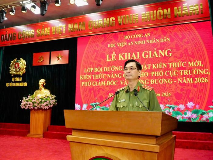 Trung tướng, PGS.TS Trịnh Ngọc Quyên, Giám đốc Học viện ANND phát biểu tại buổi lễ. Ảnh: Danh Vỵ.