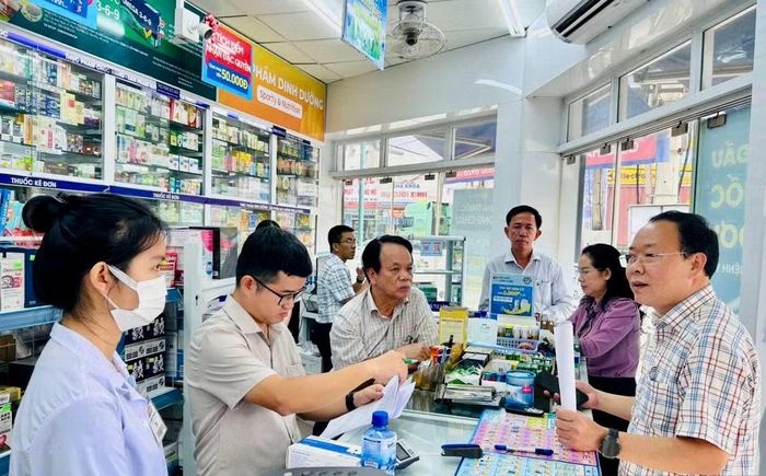 Cơ quan chức năng tăng cường kiểm tra định kỳ và đột xuất các cơ sở khám, chữa bệnh trên địa bàn Quảng Trị.
