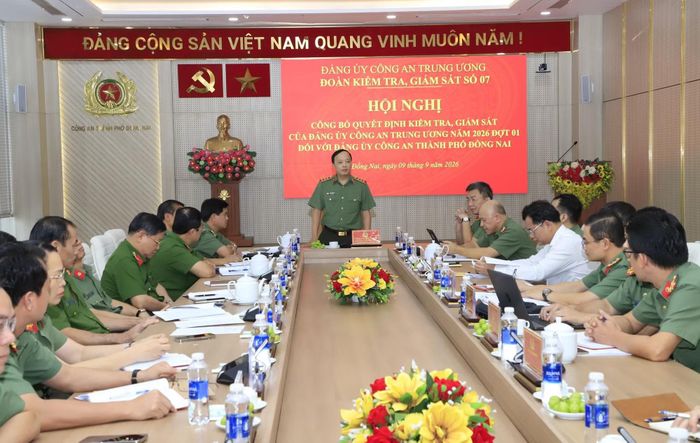 Thứ trưởng Đặng Hồng Đức chủ trì Hội nghị công bố quyết định kiểm tra, giám sát.