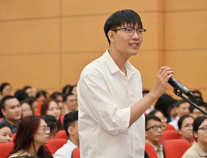 Thủ khoa kỳ thi bác sĩ nội trú 2026 Trường Đại học Y Hà Nội Nguyễn Đức Anh Quân.