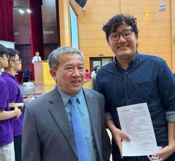 Bác sĩ nội trú Nguyễn Minh Nhật.