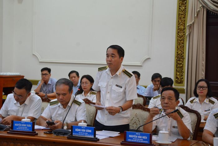 Trưởng Đoàn kiểm toán Đặng Văn Công công bố Quyết định kiểm toán chuyên đề tại các cơ sở y tế công lập trên địa bàn Thành phố Hồ Chí Minh