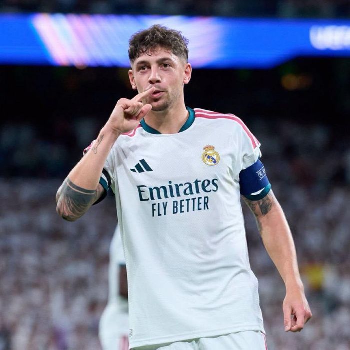 Valverde lập công giúp Real Madrid nhân đôi cách biệt trước Inter Milan