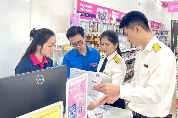 Thuế TP. Hà Nội triển khai Chiến dịch “Làm sạch mã số thuế - Tháo gỡ điểm nghẽn trong kinh doanh”. Ảnh: Thuế TP. Hà Nội