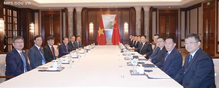 Quang cảnh buổi hội đàm 