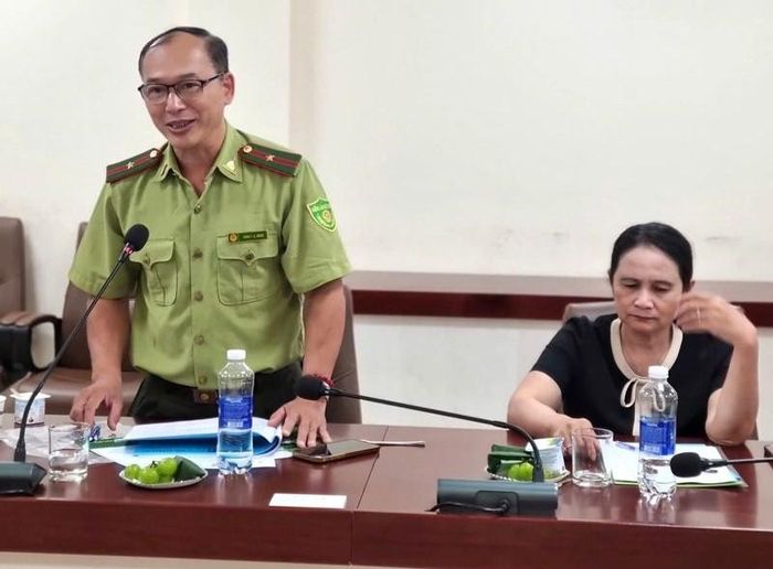 Các đại biểu trao đổi, thảo luận tại buổi tham vấn