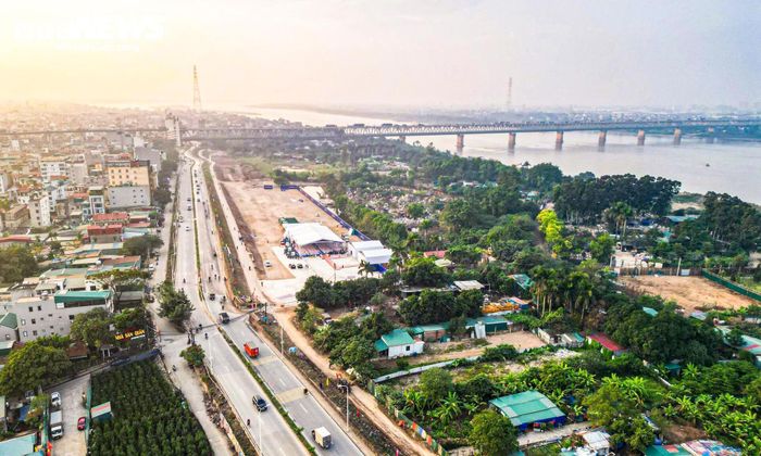 Hà Nội dự kiến dành khoảng 265 ha đất để bố trí tái định cư cho người dân bị ảnh hưởng bởi dự án Trục Đại lộ cảnh quan sông Hồng.