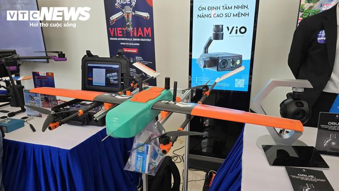 Một mẫu UAV hỗ trợ giao vật tư y tế do doanh nghiệp trong nước phát triển.