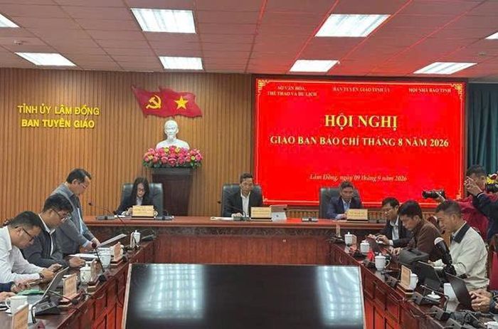 Toàn cảnh hội nghị nghị giao ban báo chí tháng 8 năm 2026. Ảnh: PV