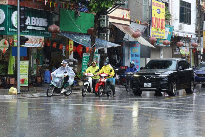 Không khí lạnh xuất hiện trong tháng 9 thường mang tới mưa dông, trời chuyển mát, nhiệt độ giảm chưa tới ngưỡng rét. Ảnh: Kim Nhuệ