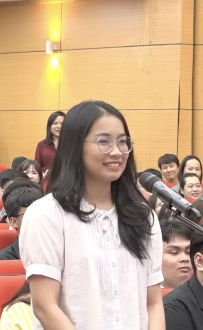 Thanh Trà là nữ bác sĩ duy nhất năm trong top 10. (Ảnh: HMU)