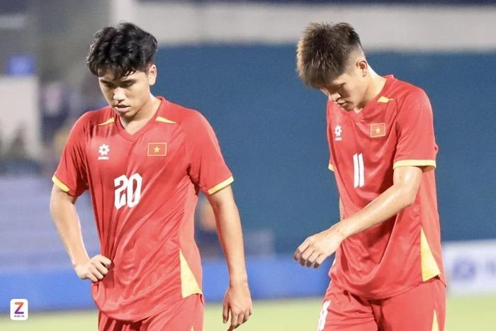  U20 Việt Nam đang khiến người hâm mộ hoài nghi bóng đá trẻ. 