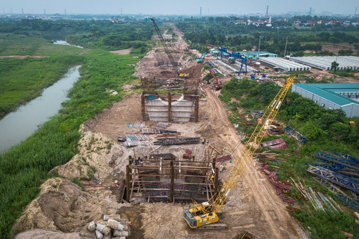  Hà Nội dự kiến cần khoảng 1,8 tỷ m3 vật liệu rời trong giai đoạn 2026-2030. Ảnh: Đinh Hà. 