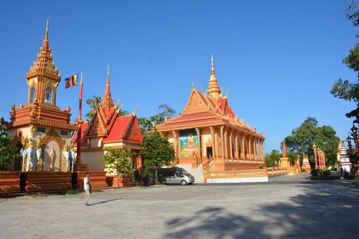 Nét kiến trúc độc đáo của các ngôi chùa Khmer, giúp Cà Mau thu hút nhiều khách du lịch