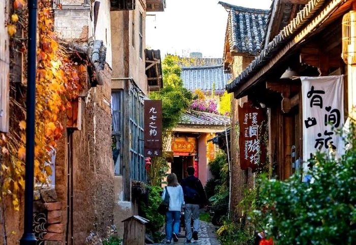 Khách du lịch tìm về những miền quê thanh bình, yên tĩnh. Ảnh: NGỌC BÍCH