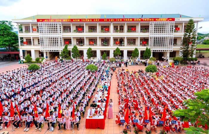 Quảng Ninh tiếp tục triển khai 10 chính sách giáo dục đặc thù để thúc đẩy phát triển giáo dục toàn diện