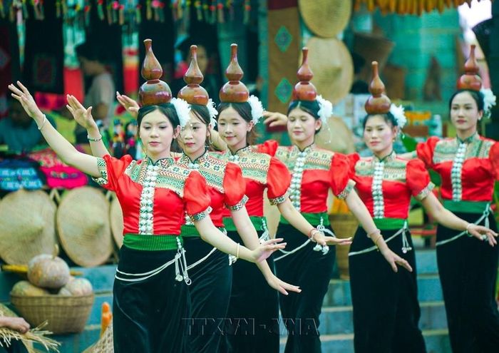Không gian Làng Văn hóa - Du lịch các dân tộc Việt Nam tại Hà Nội (