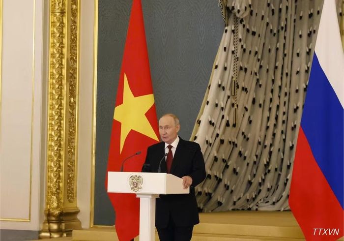 Tổng thống Liên bang Nga Vladimir Putin phát biểu. (Ảnh: Thống Nhất/TTXVN)