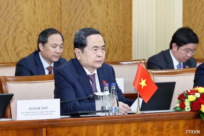 Chủ tịch Quốc hội Trần Thanh Mẫn phát biểu tại cuộc hội đàm với Chủ tịch Quốc hội Mông Cổ Sandag Byambatsogt. (Ảnh: Doãn Tấn/TTXVN)