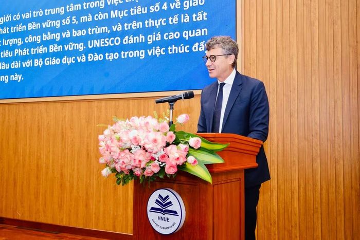Ông Jonathan Baker, Trưởng Đại diện Văn phòng UNESCO tại Việt Nam. (Ảnh VĂN MẠNH)