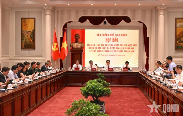 Quang cảnh họp báo. Ảnh: PHẠM HƯNG