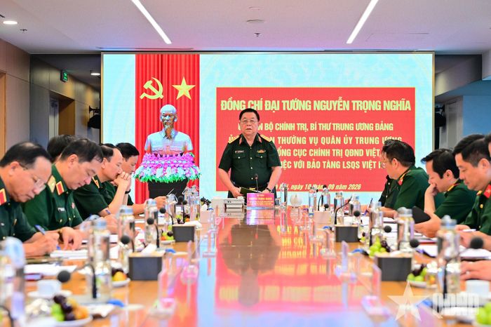   Đại tướng Nguyễn Trọng Nghĩa phát biểu chỉ đạo. 