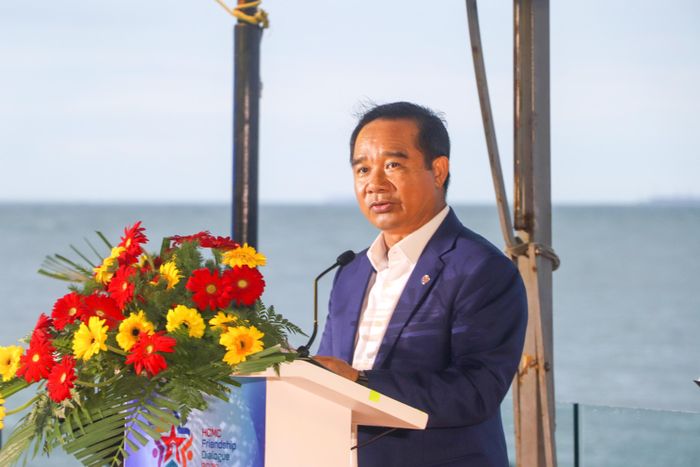Đồng chí Nguyễn Văn Được phát biểu khai mạc chuỗi sự kiện. Ảnh: THÀNH HUY