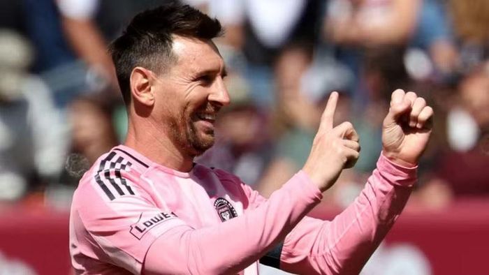 Ở tuổi 39, Messi tiếp tục duy trì tầm ảnh hưởng lớn ở cả cấp CLB lẫn đội tuyển, qua đó trở thành một trong những ứng viên đáng chú ý cho danh hiệu cá nhân danh giá nhất năm 2026.