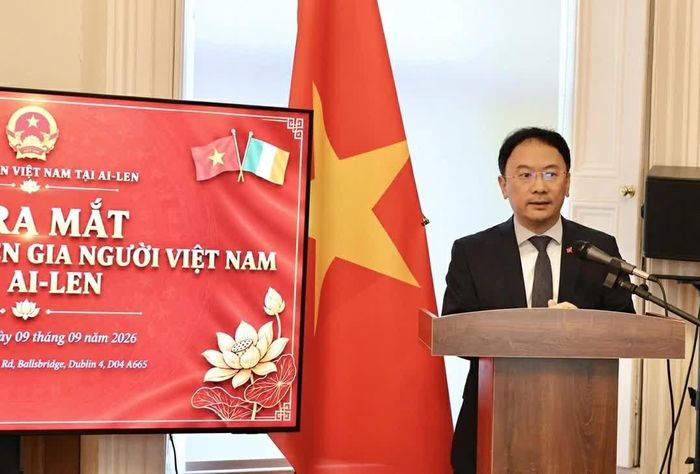 Đại sứ Việt Nam tại Ireland Phạm Toàn Thắng phát biểu. (Nguồn: Đại sứ quán Việt Nam tại Ireland)