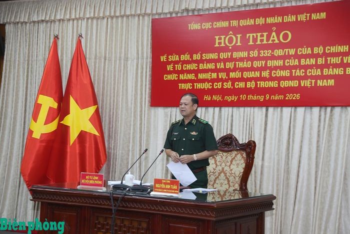 Trung tướng Nguyễn Anh Tuấn phát biểu đóng góp ý kiến tại hội thảo. Ảnh: Cẩm Linh