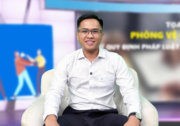 Luật sư Đoàn Thành Hiếu tại Tọa đàm.