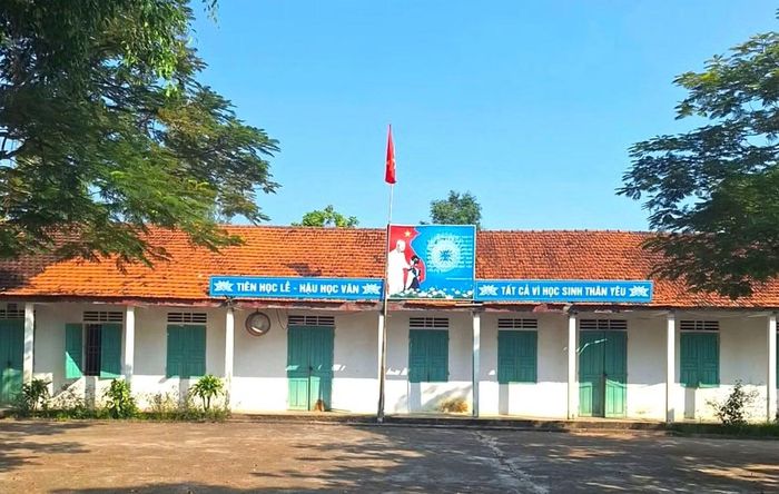 Điểm trường lẻ Tiến Sơn (thôn Tiến Sơn, xã Quỳnh Tam, Nghệ An).