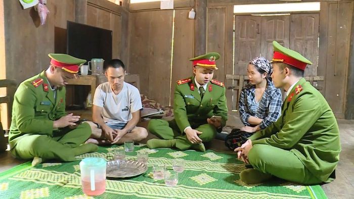 Công an Thanh Hóa bám cơ sở, tuyên truyền pháp luật cho người dân tránh mắc bẫy